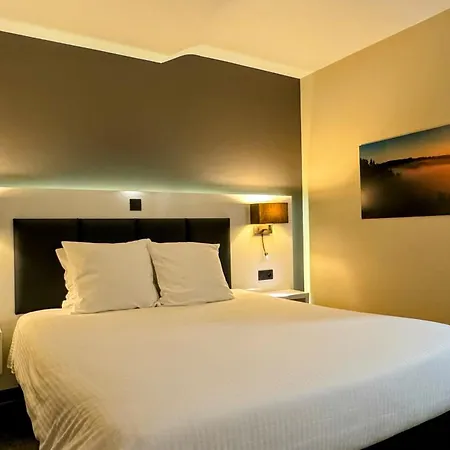Hotel L'amandier Libramont-Chevigny