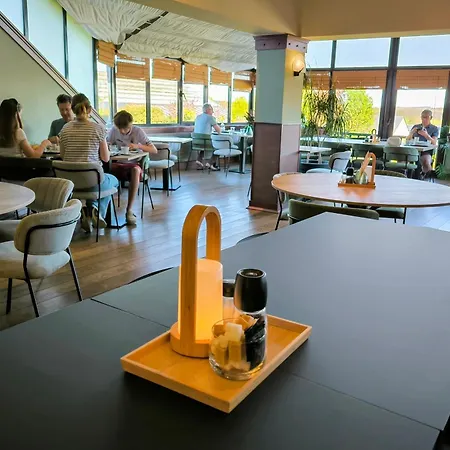 L'amandier Hotel Libramont-Chevigny