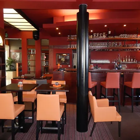 L'amandier Hotell Libramont-Chevigny