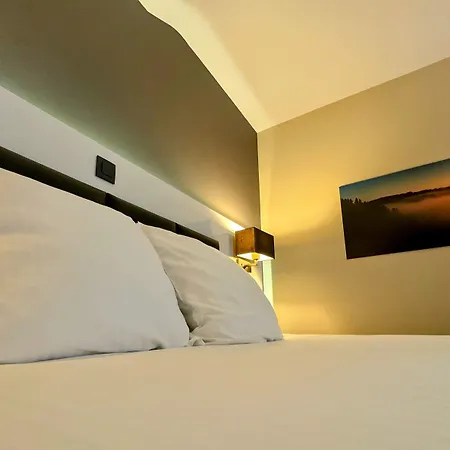 Hotel L'amandier Libramont-Chevigny