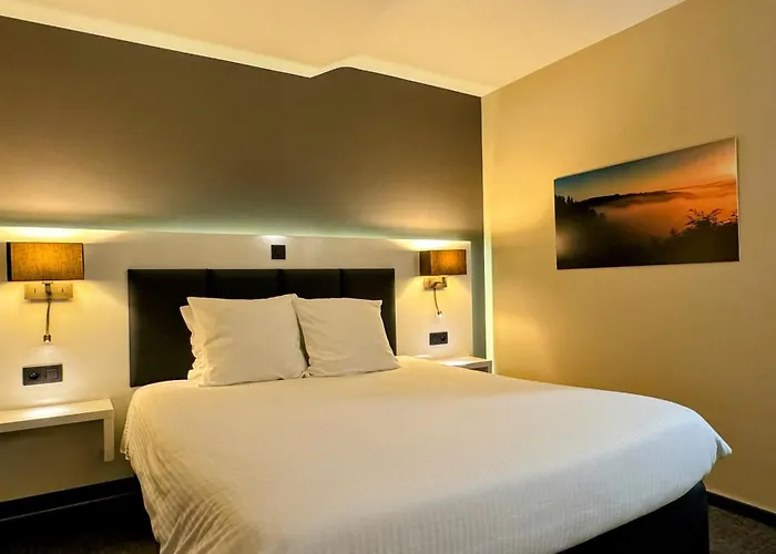 Hotel L'amandier Libramont-Chevigny